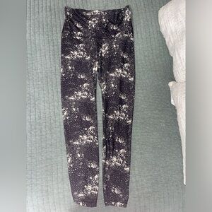 Old navy large athletic leggings